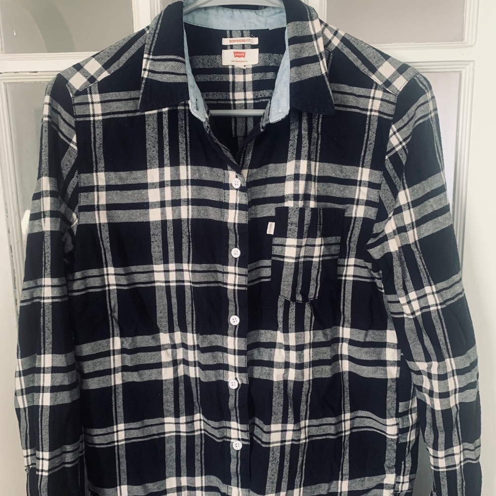 Levi’s Flannel Black Shirt